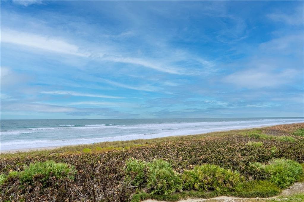 9960 S Ocean Drive 302