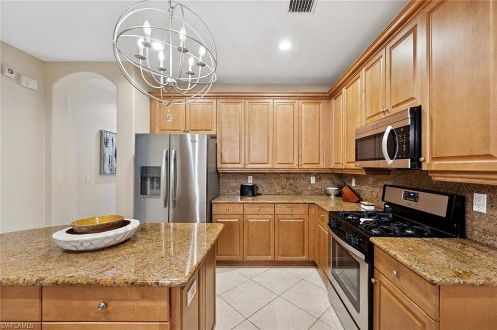 2817 Tiburon Blvd E - Photo 18