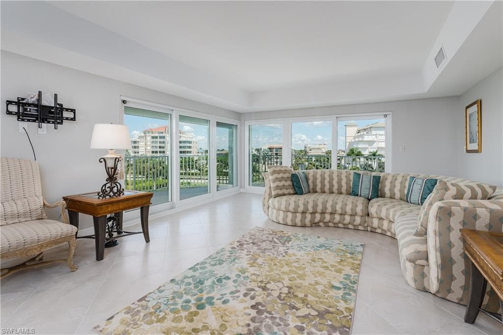 1036 S Collier BLVD - Photo 11