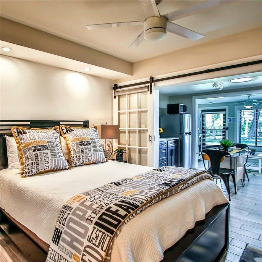 11450 S Indian River Drive - Photo 32