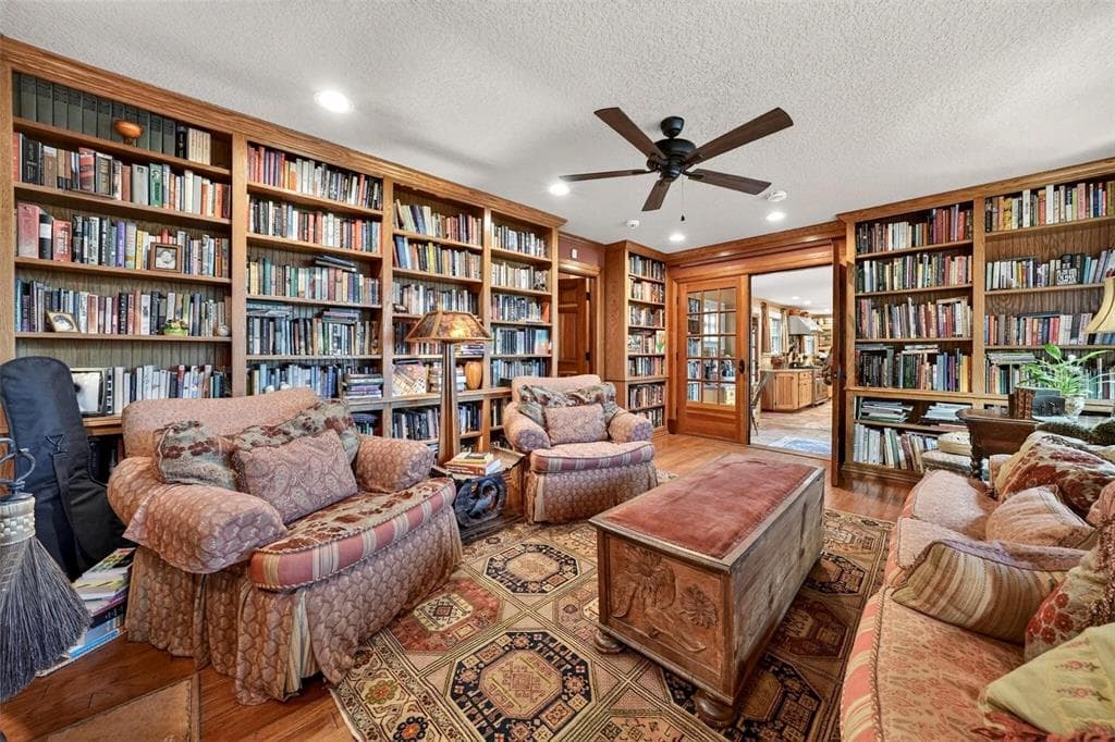 976 FAIRVIEW AVENUE - Photo 22