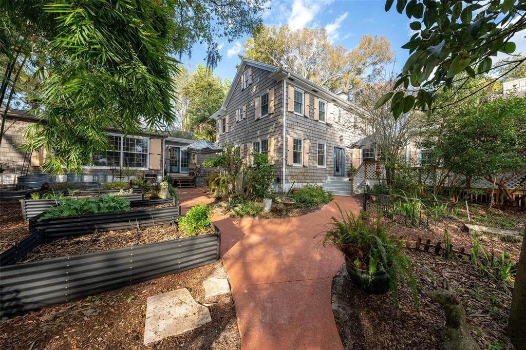 976 FAIRVIEW AVENUE - Photo 8