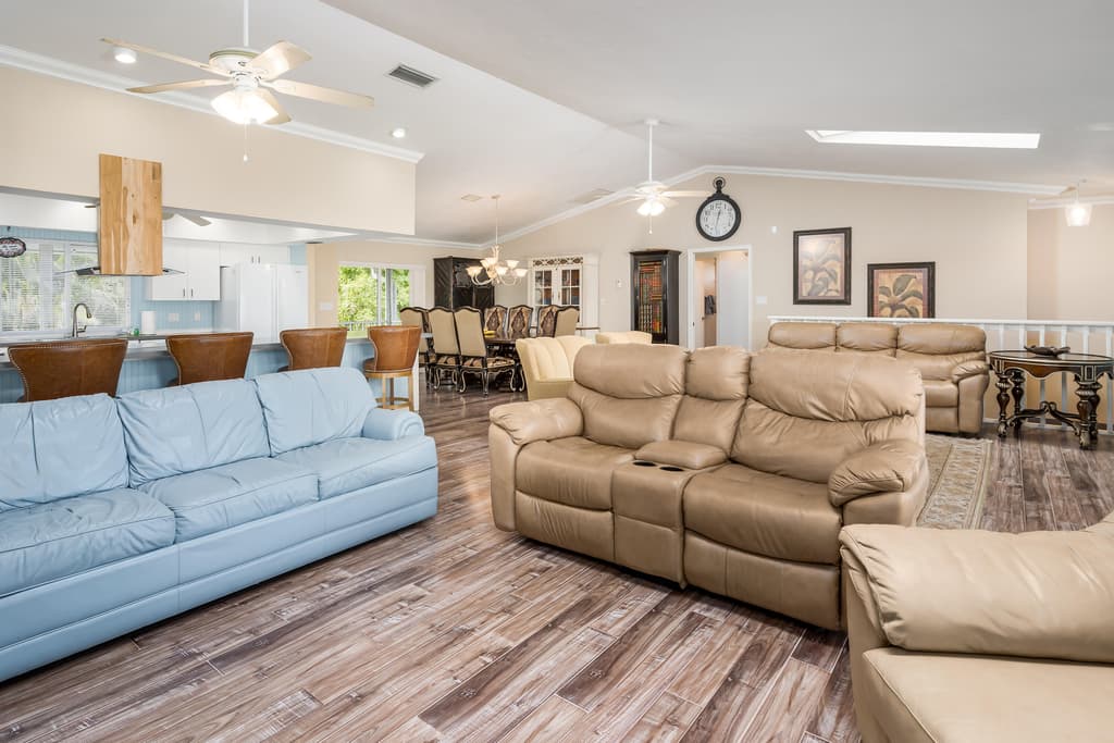 832 SWAN DRIVE - Photo 12