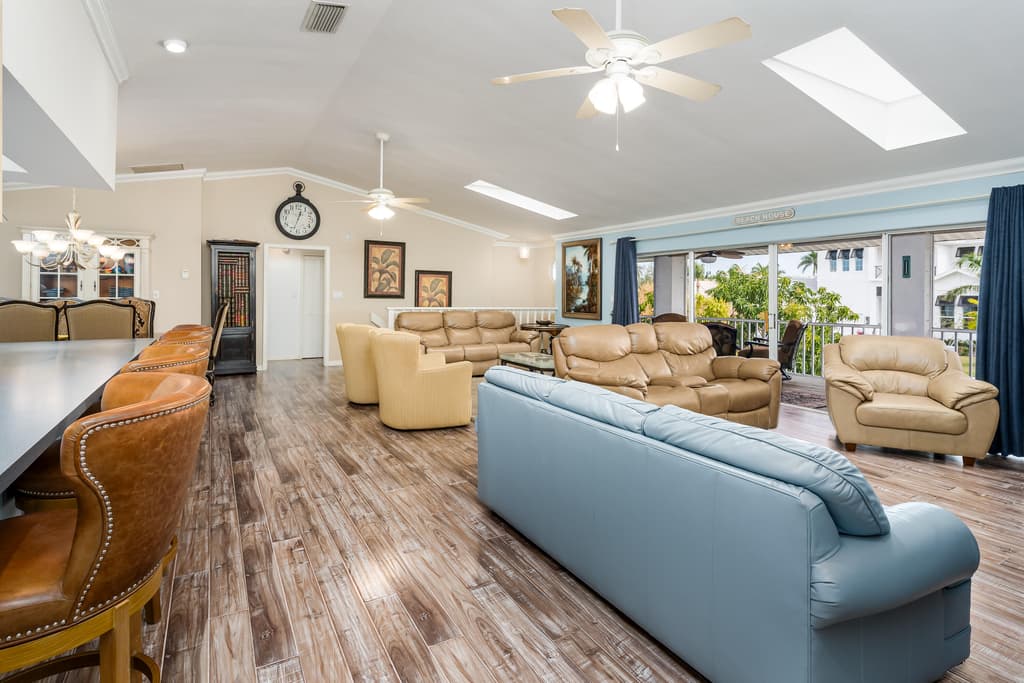832 SWAN DRIVE - Photo 13