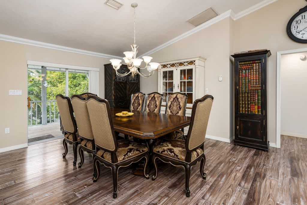 832 SWAN DRIVE - Photo 17
