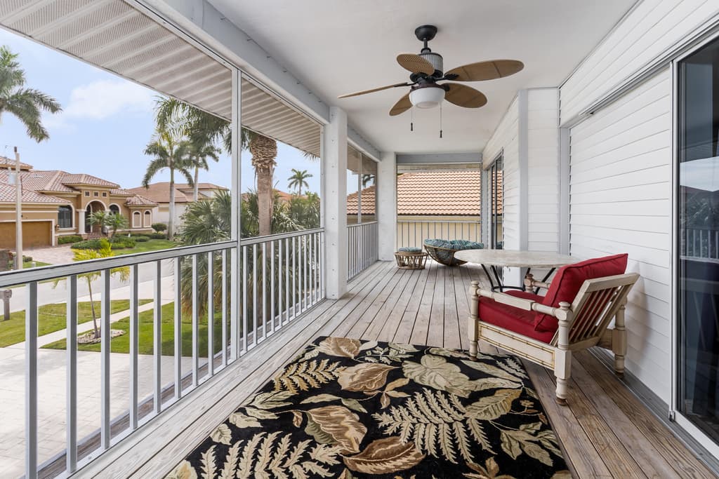 832 SWAN DRIVE - Photo 8