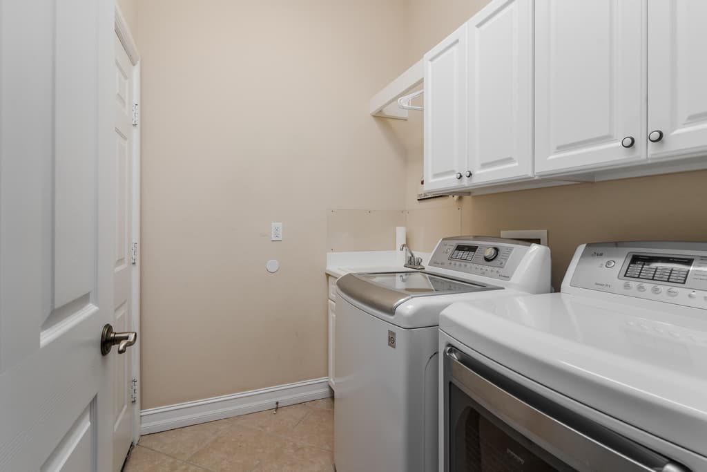 6845 BENT GRASS DRIVE - Photo 24