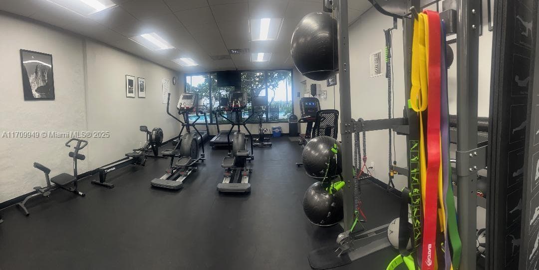 1901 N Ocean Blvd 7E - Photo 36