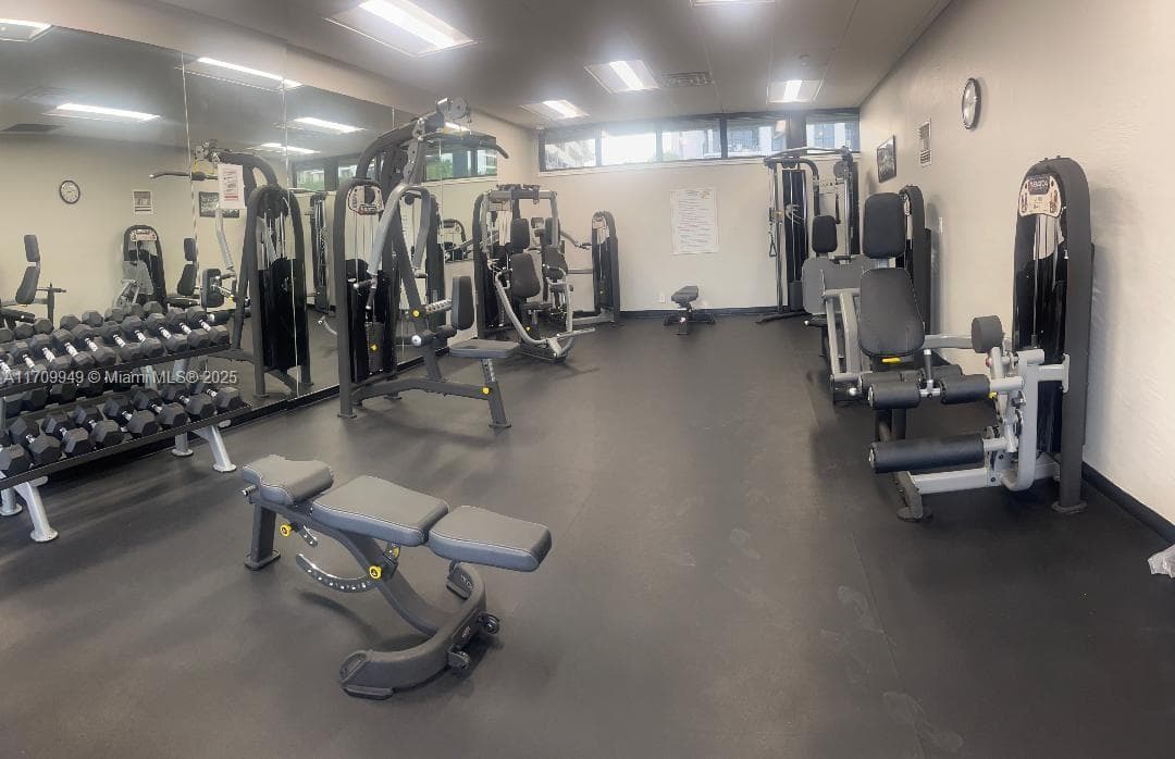 1901 N Ocean Blvd 7E - Photo 37