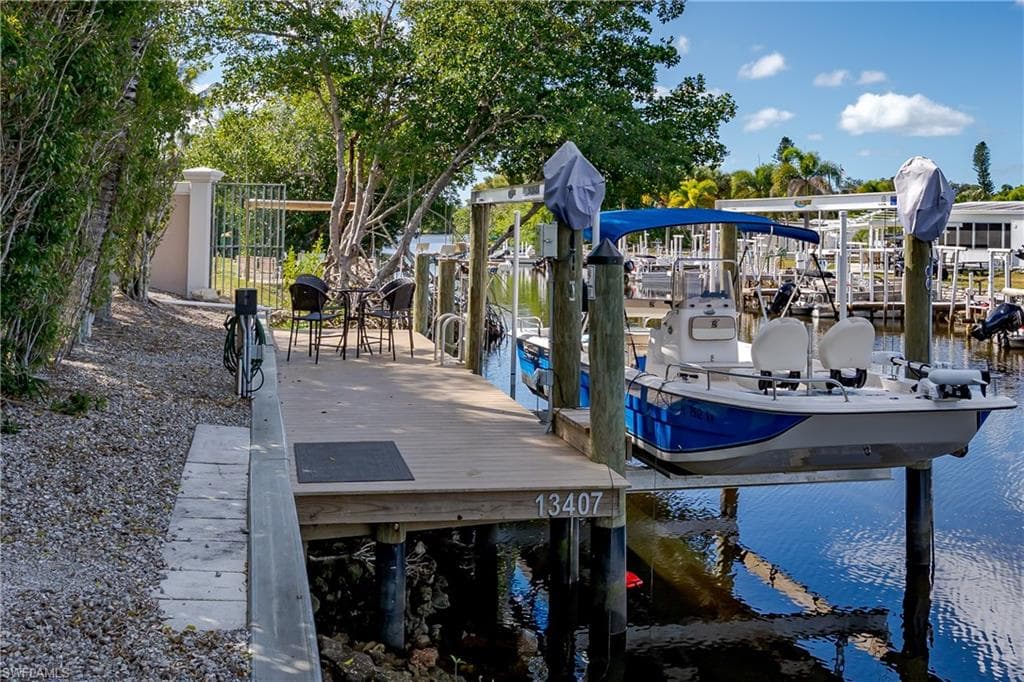 13407 Snook CIR - Photo 2