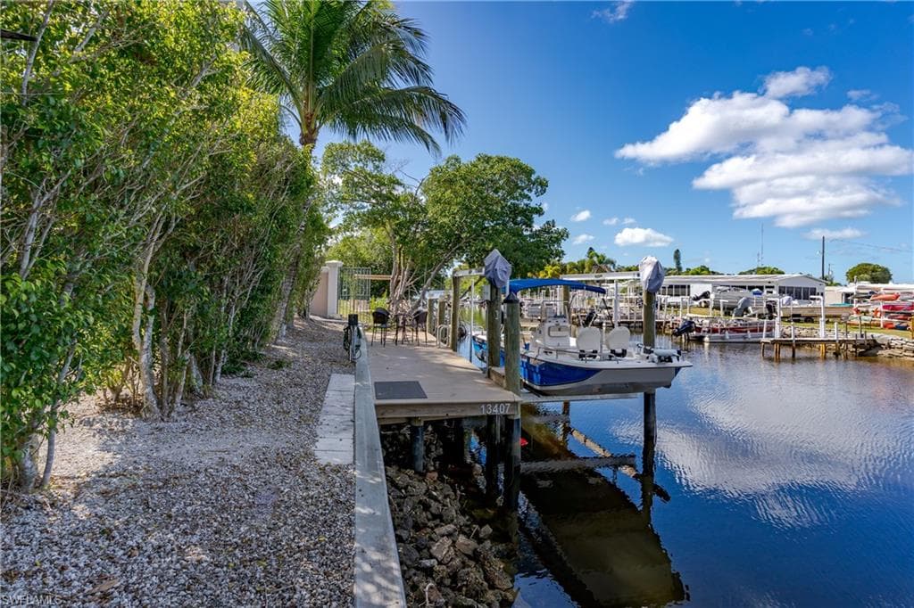 13407 Snook CIR - Photo 3